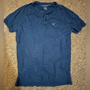 American Eagle Men’s Henley T-shirt - XS